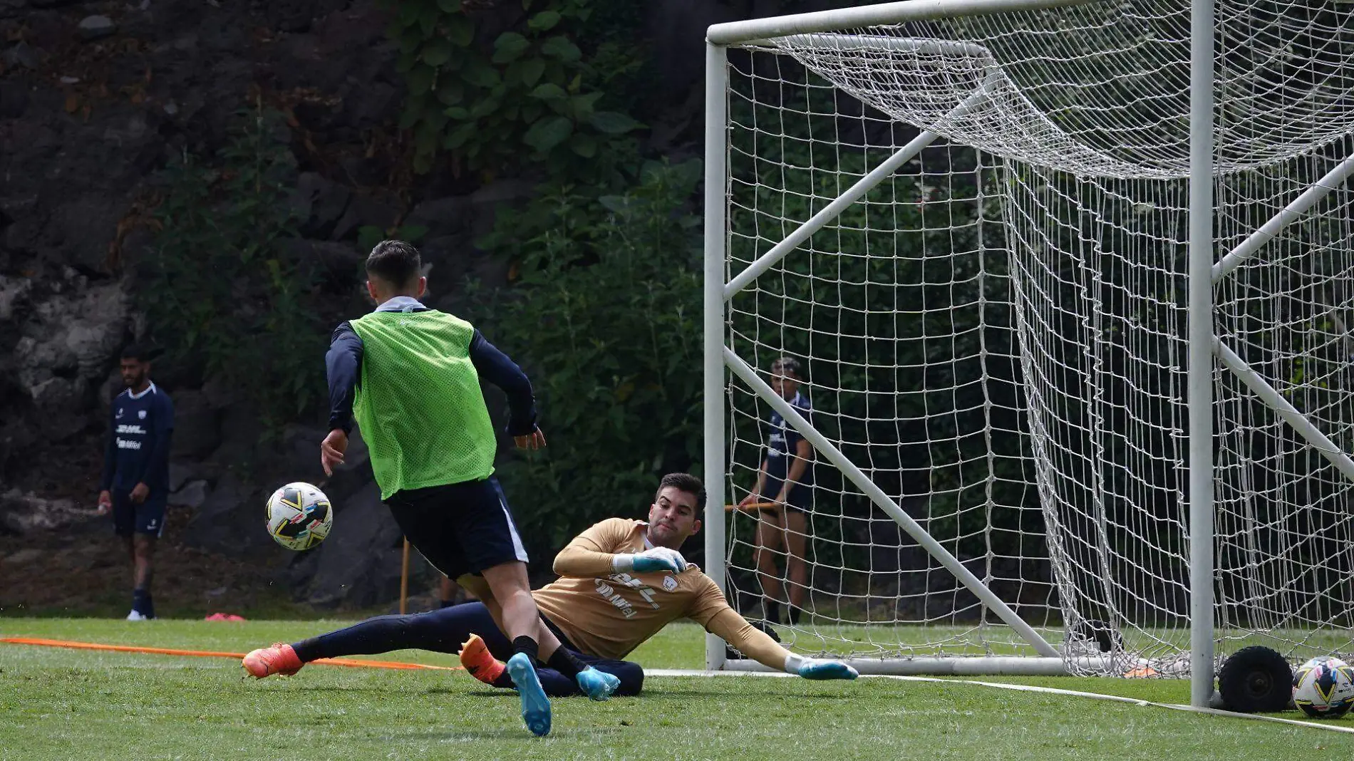 989324_Entrenamiento Primer Equipo Pumas-7_web